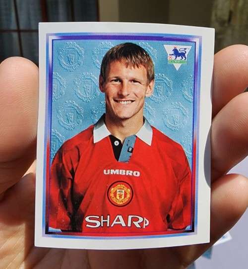 ENGLISH PREMIER LEAQUE 1998 STICKER COLLECTION WITH TEDDY SHERINGHAM AND MARK HUGHES