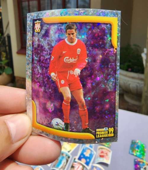 ENGLISH PREMIER LEAQUE 1999 STICKER COLLECTION WITH DAVID HIRST AND IAN WRIGHT