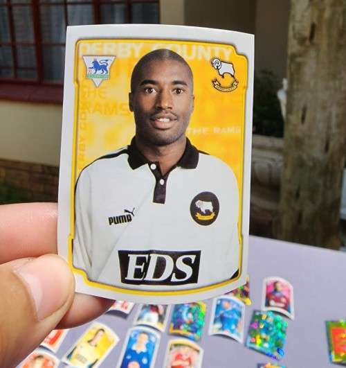 ENGLISH PREMIER LEAQUE 1999 STICKER COLLECTION WITH DAVID HIRST AND IAN WRIGHT