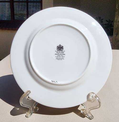 PARAGON ENGLAND 1950S TEACUP SAUCER SIDEPLATE TRIO NO 1 OF 6 BY APPOINTMENT QUEEN ELIZABETH II