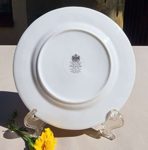 PARAGON ENGLAND 1950S TEACUP SAUCER SIDEPLATE TRIO NO 4 OF 6 BY APPOINTMENT QUEEN ELIZABETH II