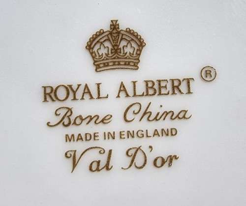 ROYAL ALBERT VINTAGE 1960S-1970S VAL DOR (VALLEY OF GOLD) PATTERN LARGE LIDDED TEAPOT