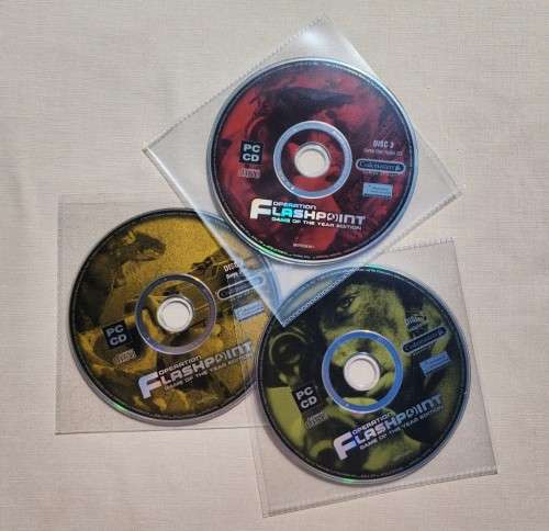 OPERATION FLASHPOINT COLD WAR CRISIS - ORIGINAL 2002 GAME OF THE YEAR EDITION WITH BOOKLET AND BOX