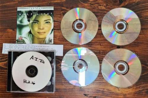 HALF LIFE 2 2004 PC GAME  WON 39 GAME OF THE YEAR AWARDS  4 CDS WITH BOOKLET AND PATCH