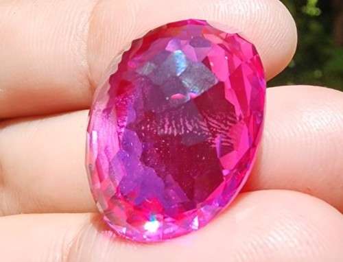 LARGE 50.35CT PINK TOPAZ GEMSTONE WITH OVAL CUT - STRONG RED UV FLUORESCENCE! - POSSIBLE SAPPHIRE!