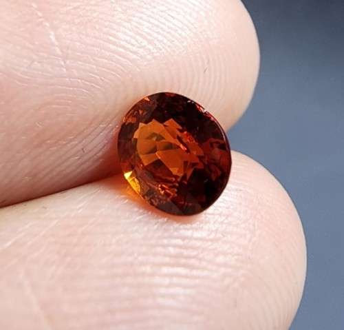 GENUINE TESTED 1,38CT ORANGE SPESSARTINE AFRICAN GARNET GEMSTONE  PASSED MAGNETIC TEST FOR GARNET!