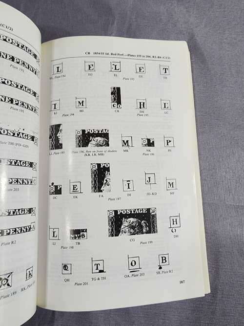 STANLEY GIBBONS SPECIALISED STAMP CATALOQUES VOL 1: VICTORIA AND VOL 2: EDWARD VII AND GEORGE VI
