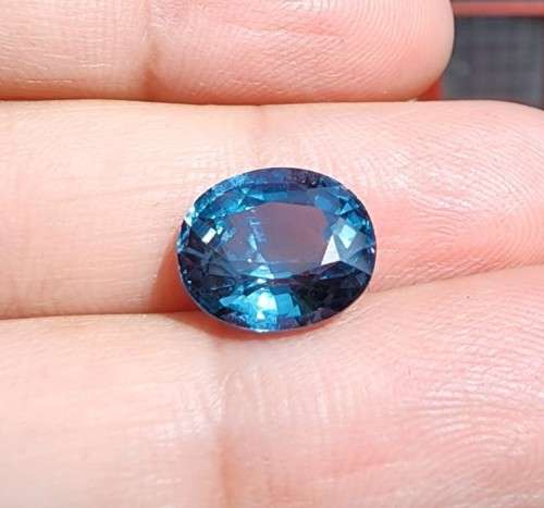 GREEN BLUE SAPPHIRE GEMSTONE LARGE OVAL CUT 6,35CT SONGEA (TANZANIA) NATURAL GEMSTONE HEAT TREATE
