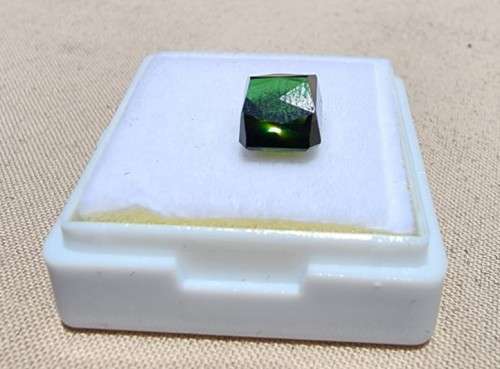 DARK GREEN VERDALITE TOURMALINE 3,18CT GEMSTONE NATURAL AND UNTREATED FROM MOZAMBIQUE WITH BEAUTIFUL