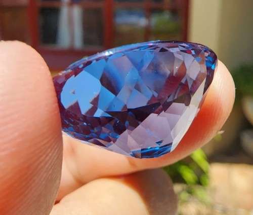 VERY LARGE 34.60CT LONDON BLUE TOPAZ GEMSTONE WITH BEAUTIFUL OVAL CUT - IRRADIATED FOR 4 YEARS!