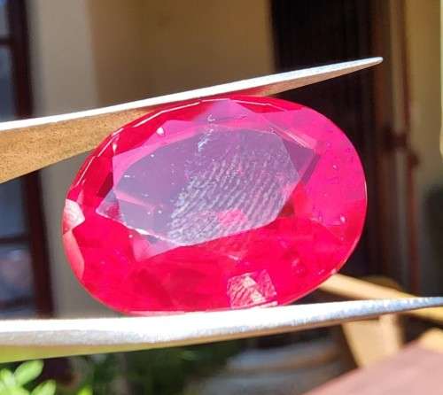 REAL BLOOD RED RUBY GEMSTONE - VERY LARGE 40,15CT  SCRATCH GLASS!  UV STRONG RED!  HIGH THERMAL!