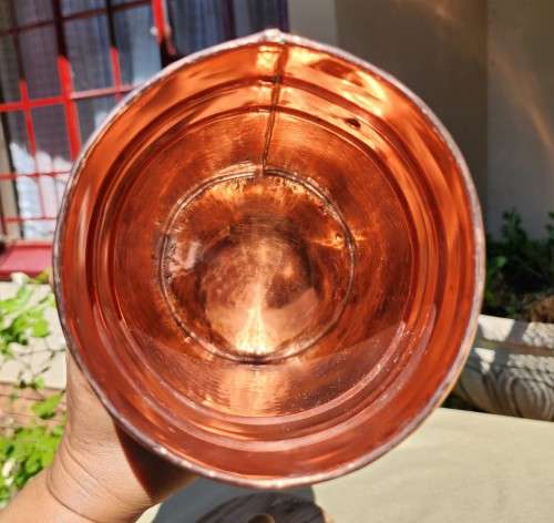 SET OF COPPER AND BRASS KITCHEN CANISTERS: SUIKER, KOFFIE EN TEE