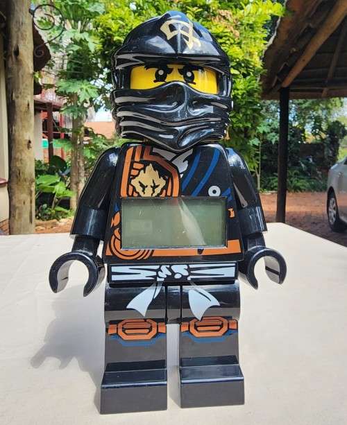 LARGE LEGO NINJAGO COLE BLACK NINJA ALARM CLOCK FIGURE 2014