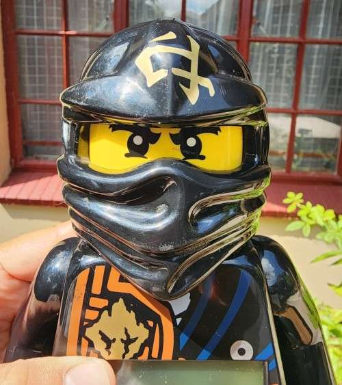LARGE LEGO NINJAGO COLE BLACK NINJA ALARM CLOCK FIGURE 2014
