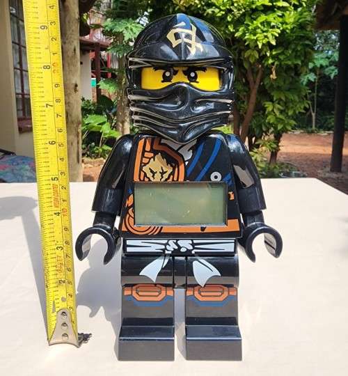 LARGE LEGO NINJAGO COLE BLACK NINJA ALARM CLOCK FIGURE 2014