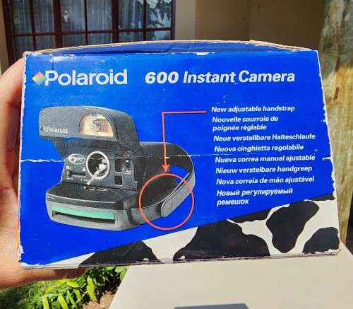 POLAROID 636 CLOSE-UP INSTANT CAMERA BOXED WITH OLD FILM CARTRIDGE AND TWO EXPOSED FILM SLIDES