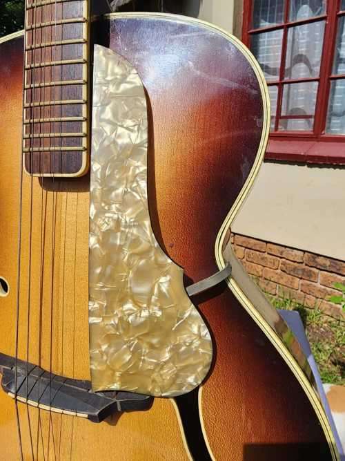 HOFNER GERMANY MID 1950S MODEL 456 ACOUSTIC SUNBURST ARCHTOP GUITAR WITH CARRY CASE