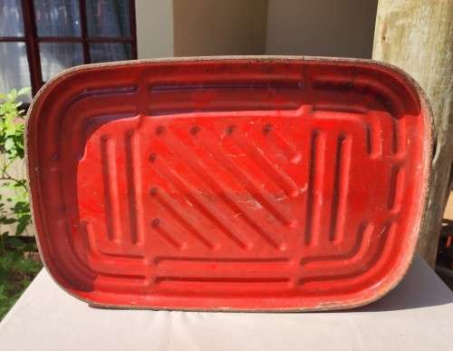 METAL MARINER 24 LITER OUTBOARD FUEL TANK WITH SOME FUEL STILL INSIDE
