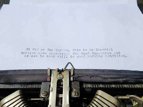 IMPERIAL THE GOOD COMPANION TYPEWRITER FROM 1942 (SERIAL EE059)