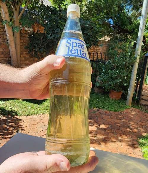 BOTTLED IN THE OLD TRANSVAAL! A FULL VINTAGE SPARLETTA CRÈME SODA GLASS BOTTLE