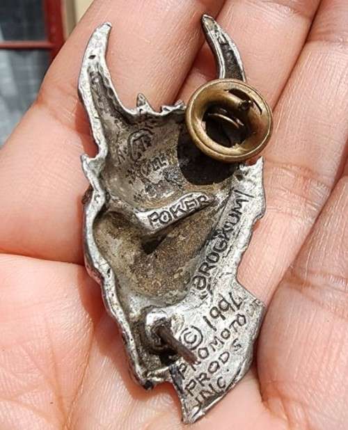 RARE ROLLING STONES 1994 VOODOO LOUNGE TOUR DEVIL BROCKUM PEWTER LAPEL PIN