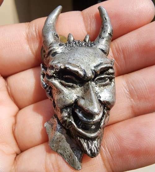 RARE ROLLING STONES 1994 VOODOO LOUNGE TOUR DEVIL BROCKUM PEWTER LAPEL PIN