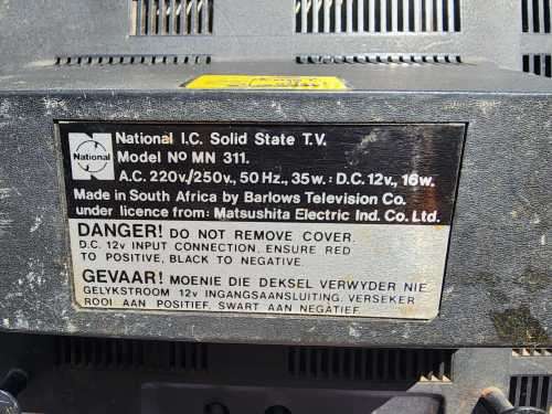 VINTAGE 1970S NATIONAL SOLID STATE PORTABLE BLACK AND WHITE TV