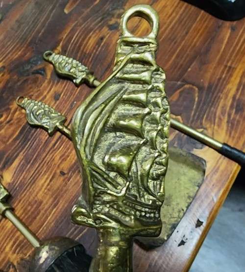 NAUTICAL THEME BRASS FIREPLACE TOOL SET WITH SAILING SHIP DESIGN 56CM HIGH