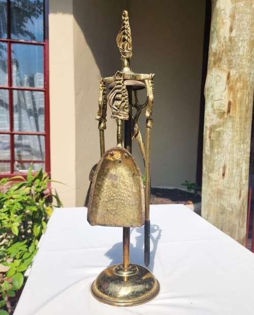 NAUTICAL THEME BRASS FIREPLACE TOOL SET WITH SAILING SHIP DESIGN 56CM HIGH