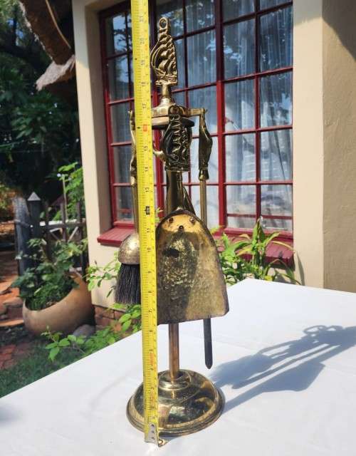 NAUTICAL THEME BRASS FIREPLACE TOOL SET WITH SAILING SHIP DESIGN 56CM HIGH