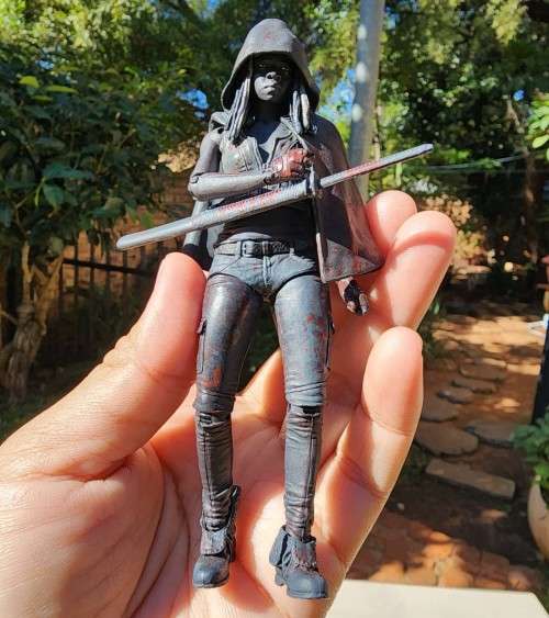 WALKING DEAD SEASON 3 MICHONNE AND 2 PET ZOMBIES BLOODY ACTION FIGURES MCFARLANE TOYS 2013