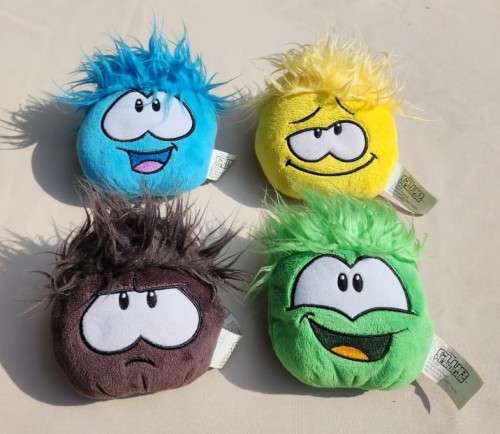 COLLECTION OF 4 CLUB PENGUIN PUFFLE PLUSH TOYS BY JACKS PACIFIC