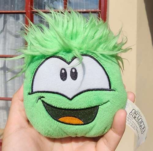 COLLECTION OF 4 CLUB PENGUIN PUFFLE PLUSH TOYS BY JACKS PACIFIC