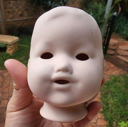 JDK KESTNER BISQUE DOLL REPRODUCTION MOULDS FROM THE 1990S SIGNED INCLUDING A HILDA REPLICA HEAD