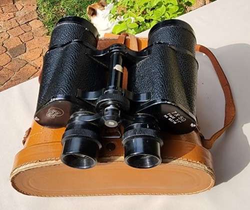 VINTAGE 1970S ATLAS COATED 7x50 JAPANESE BINOCULARS NO 65714 IN ORIGINAL BEIGE LEATHER CASE