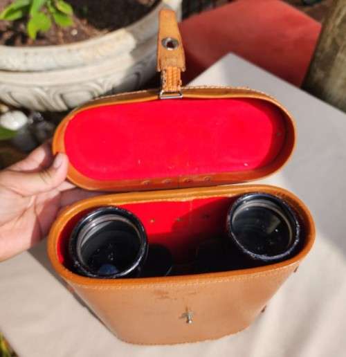 VINTAGE 1970S ATLAS COATED 7x50 JAPANESE BINOCULARS NO 65714 IN ORIGINAL BEIGE LEATHER CASE