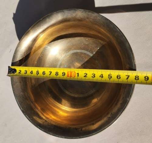 A HEAVY 1,2KG VINTAGE BRASS BOWL