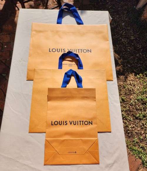 ORIGINAL LOUIS VUITTON CARRIER BAGS