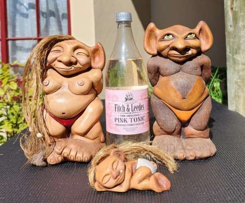 UNIQUE TROLL FAMILY CREATED BY CHRISTIAN (WILBUR SMITHS DAUGHTER) & PAUL MARSHLAND