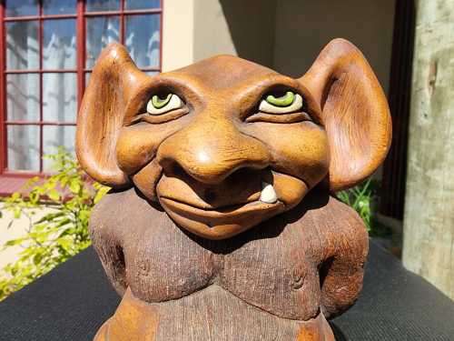 UNIQUE TROLL FAMILY CREATED BY CHRISTIAN (WILBUR SMITHS DAUGHTER) & PAUL MARSHLAND