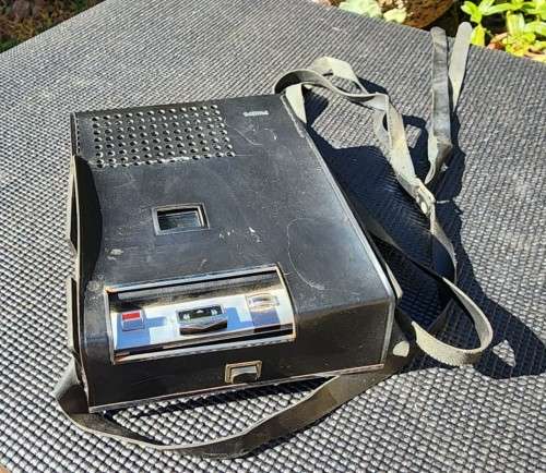 PHILIPS EL-3302 MONO COMPACT CASSETTE RECORDER FROM 1967 - ONE OF THE FIRST