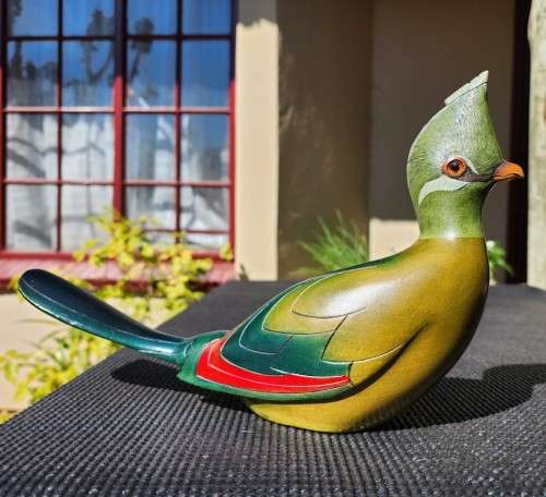FEATHERS GALLERY KNYSNA LIMITED EDITION NO 155 FEMALE KNYSNA LOERIE HAND CRAFTED VINTAGE 1993