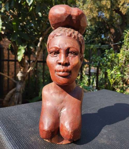 LARGE 41CM HIGH HARD WOOD AFRICAN WOMAN NAKED SCULPTURE BUST