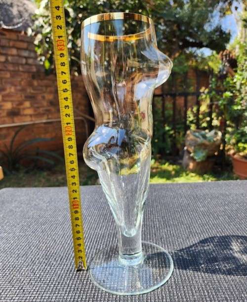 HUGE 1L 33CM HIGH NAKED LADY BEER GLASS BY RITZENHOFF GERMANY