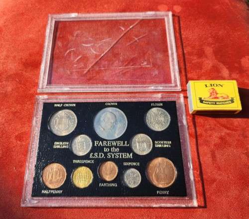 VINTAGE 1967 GREAT BRITAIN FAREWELL TO THE POUND SHILLING AND PENNY SYSTEM