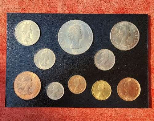 VINTAGE 1967 GREAT BRITAIN FAREWELL TO THE POUND SHILLING AND PENNY SYSTEM