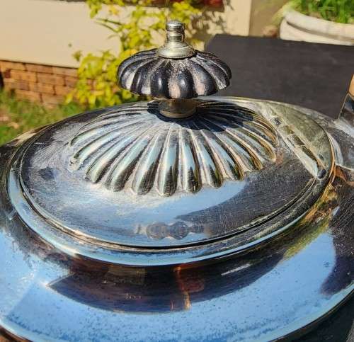 ANTIQUE (1853-1925) ATKIN BROTHERS SHEFFIELD ENGLAND SILVERPLATED COFFEE POT ON STAND