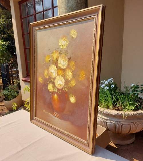 ROBERT COX!! (1934-2001) YELLOW ROSE FLORAL BOUQUET ORIGINAL OIL PAINTING (54CM W 69CM H)