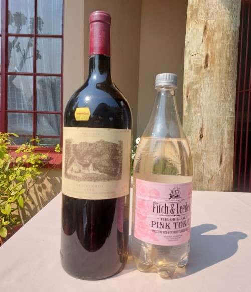 VINTAGE 1983 VRIESENHOF (JAN BOLAND COETZEE) KALLISTA 1,5L BOTTLE IN WOODEN BOX