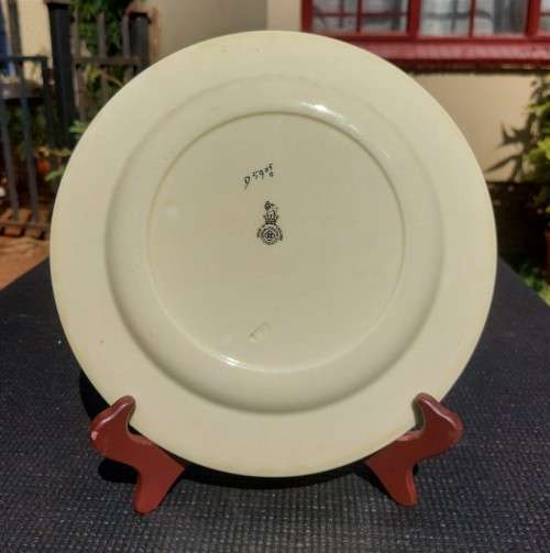 EXCEPTIONALLY RARE ROYAL DOULTON 1938 THE BOOKWORM YELLOW BORDER D5905WALL PLATE PROFESSIONAL SERIES